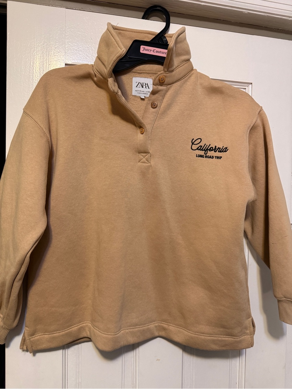 Zara Beige 'California' Pullover Sweatshirt